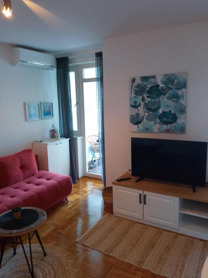 Apartman Vesna 2 Persons Njivice Ngoại thất bức ảnh